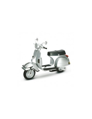 MOTOMODELLO 42123SS VESPA P200E 1:12 su TreG Ingrosso